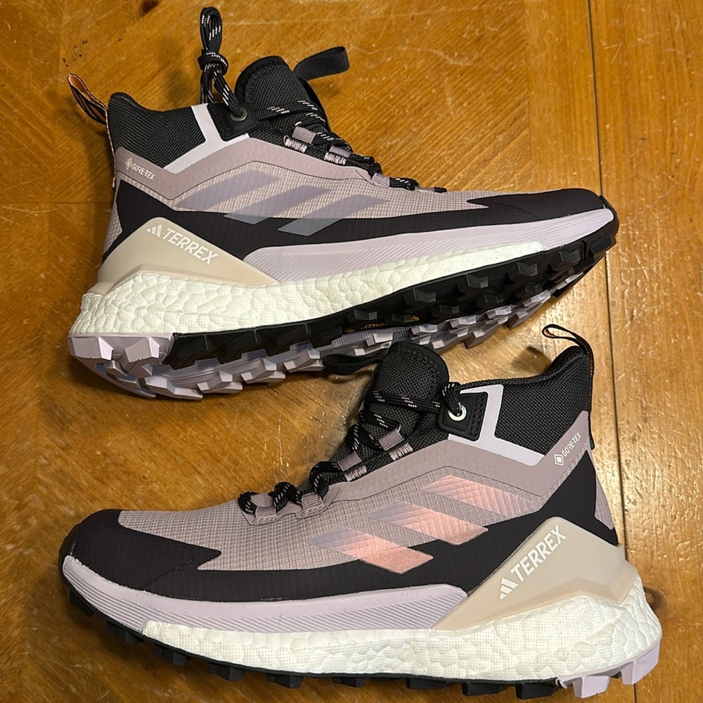 Women’s adidas Terrex Free Hiker 2.0 Gore-Tex Trail Hiking Shoes IH3532 Size 7